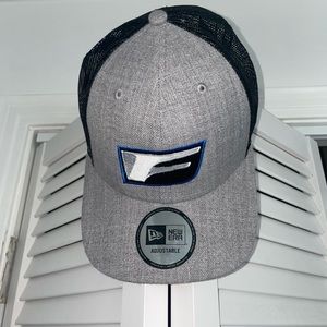 Lexus hat